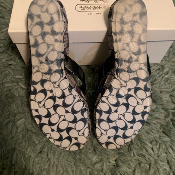 BRAND NEW Coach Samira sandals Signature coach fabric and floral detail - Picture 4 of 4